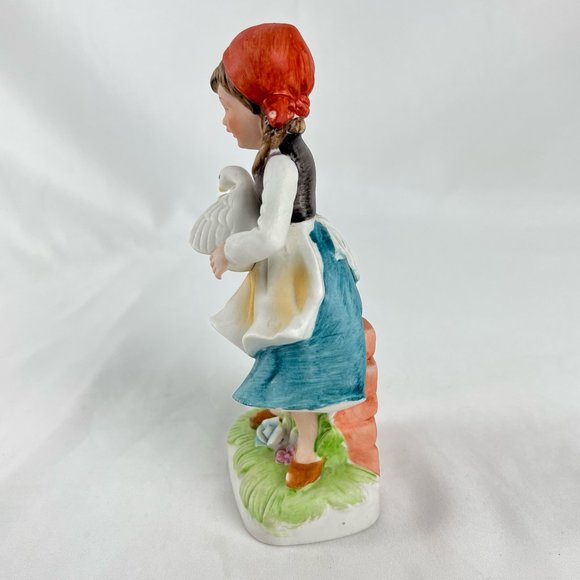 Vintage Porcelain Figurine of Village Girl Lady w/Red Hat Holding Goose 6" - Picture 4 of 10